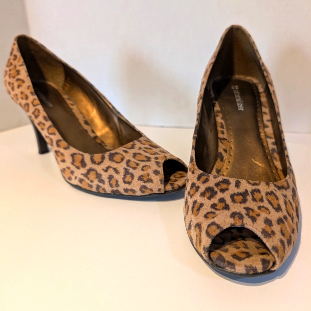 Leopard Print Peep Toe‎ Heels Size 10 Naturalizer